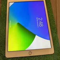 IPad 7th Generation (128gb) Rosegold WIFI‼️