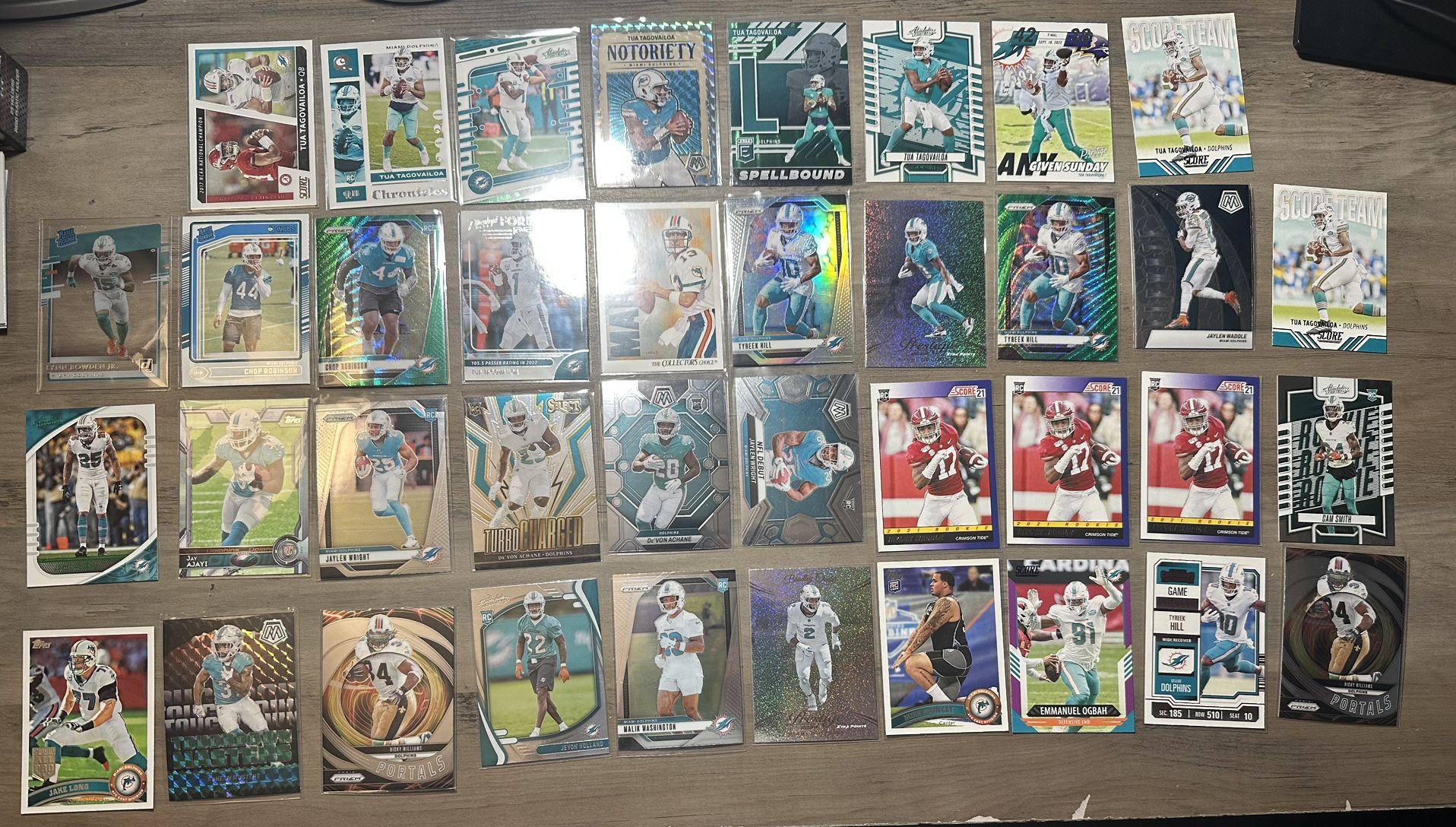 Miami Dolphins Rookie & Vet Color/Insert Lot (38) - Tua, Tyreek, Achane, Waddle