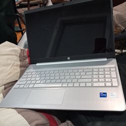 Hp touch screen laptop 17in intel core i7/Price lowered
