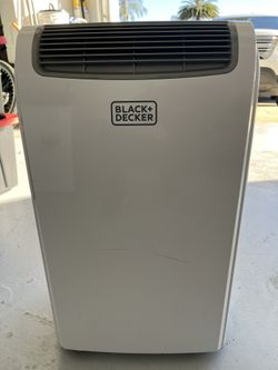 Black+Decker Portable Air Conditioner w/ Exhaust Hose – Works Great