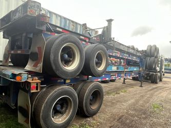 CHASSIS CONTAINERS EXTENDABLES  40-45
YEARS: 2 - 2004 
1 - 2000 
 
W/ 11R22.5 