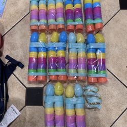200 Medium Eggs And 2 Golden Eggs $15! Much Cheaper Than The Store 