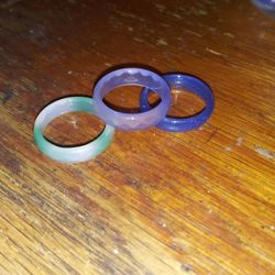 3ct Glass Green Blue Stackable Rings Size 7.5

100% of all proceeds go to the Pure Water Ministries Navajo Reservation AZ