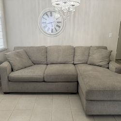 Sectional Sofa 