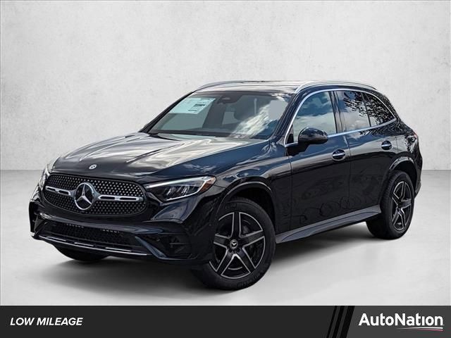 2025 Mercedes-Benz GLC 300
