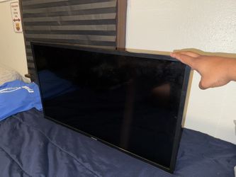 Toshiba 32-Inch Fire TV Model TF-32A710U21