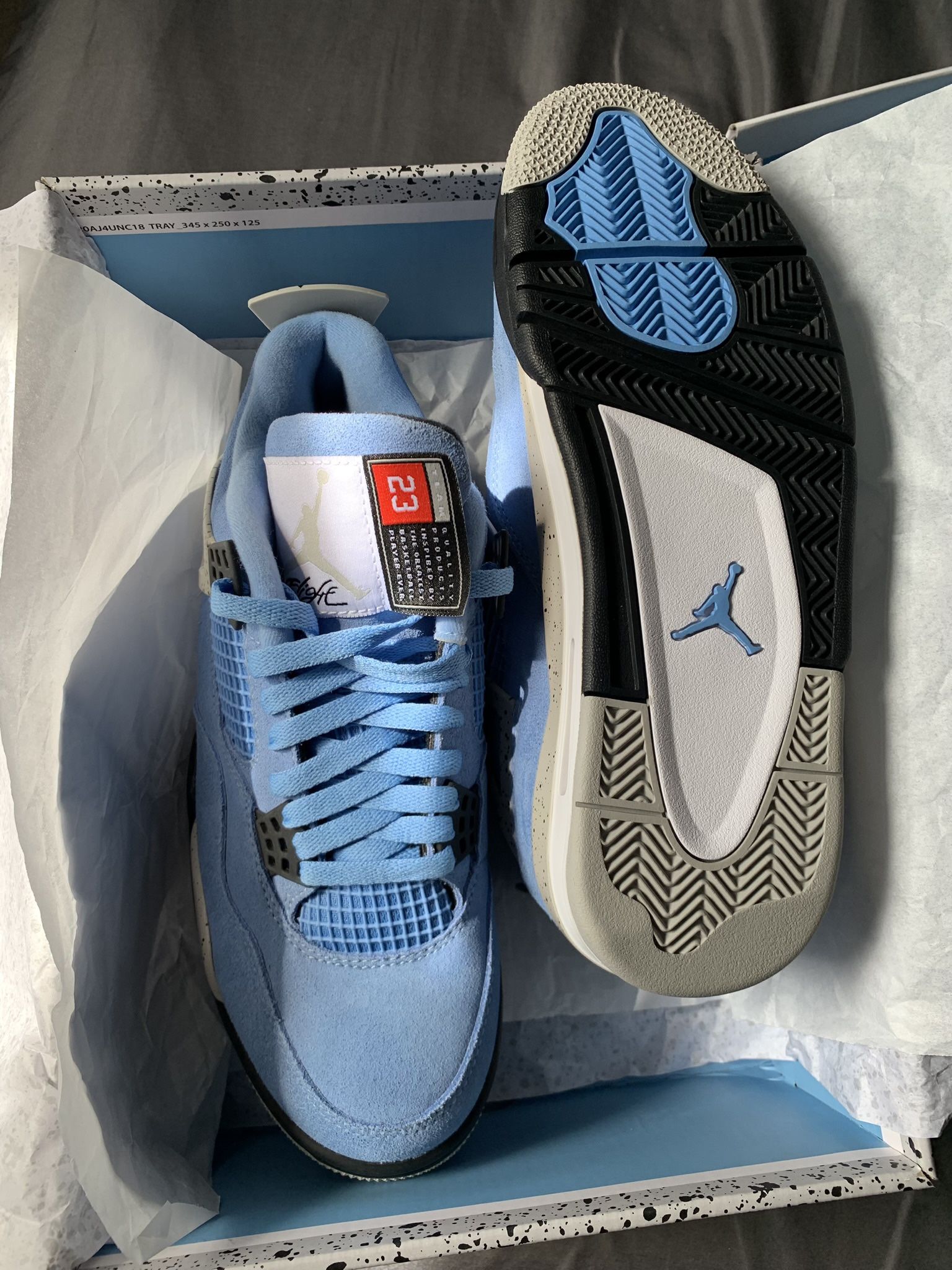 Unc Jordan 4 Size 8.5