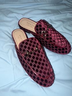 Gucci sliders