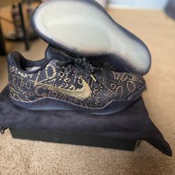 Size 11 US Nike KOBE NIKEiD “Black And Gold”