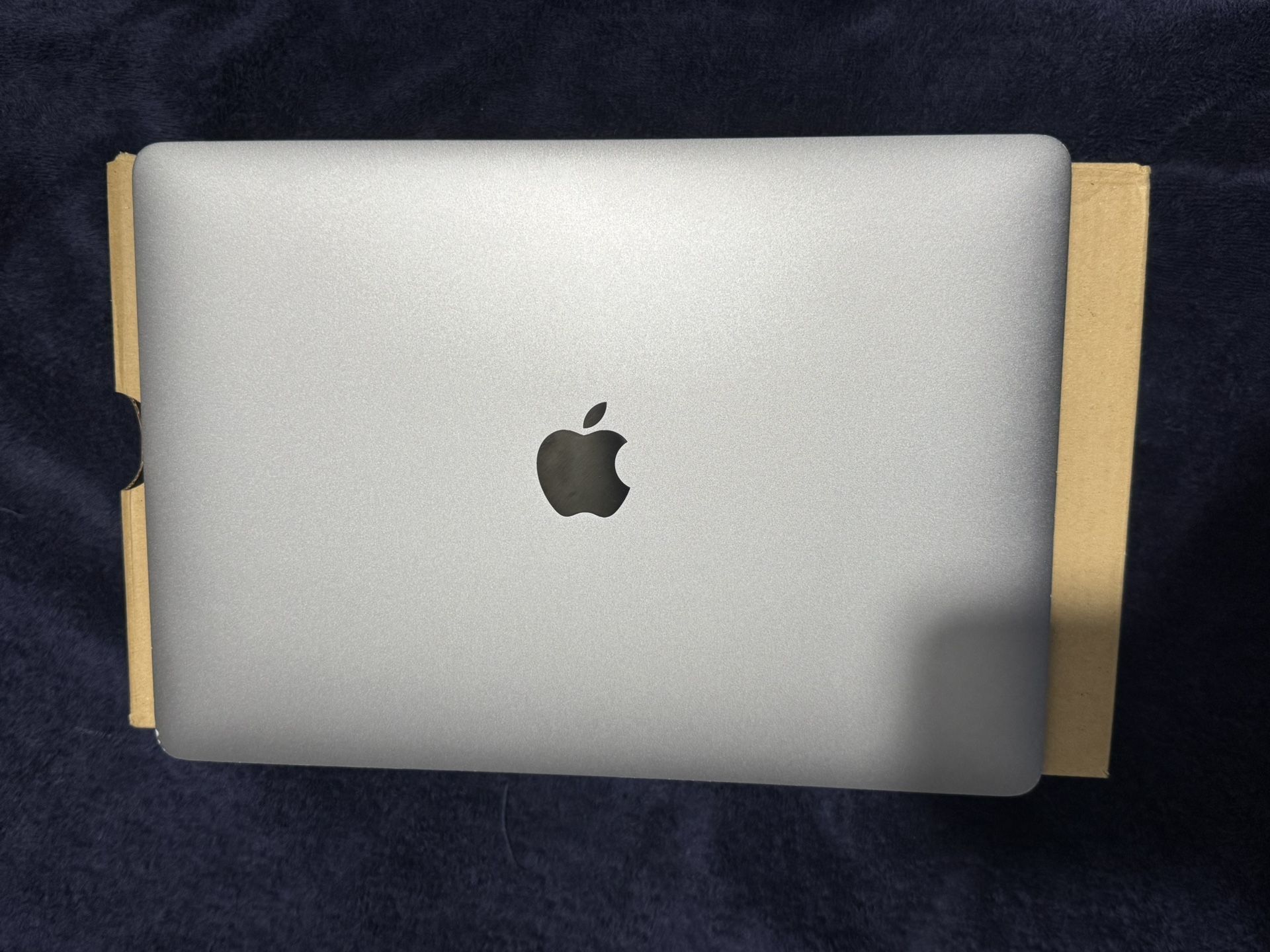 MacBook Air 13” M1 2020 16GB 256GB