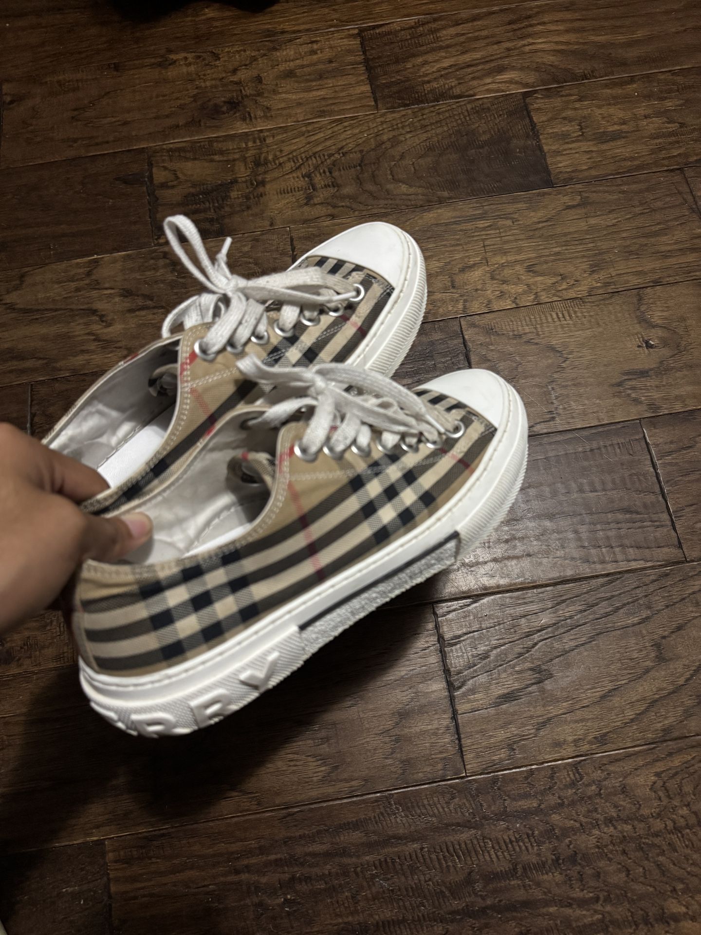 Burberry Sneakers