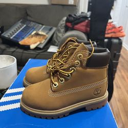 Toddler Timberland 8.5 
