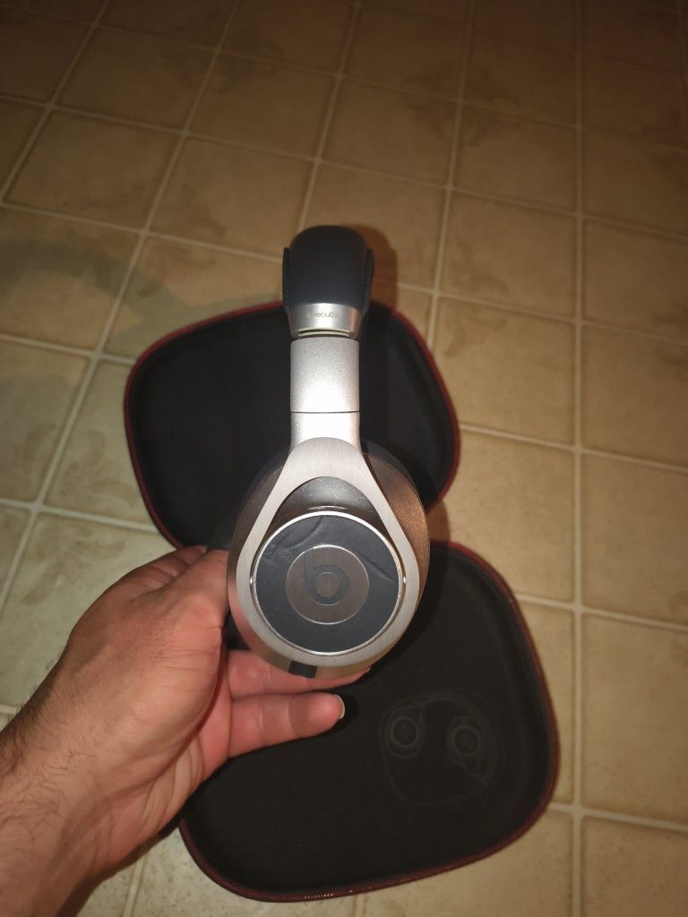 Beats Executive Limited Edition