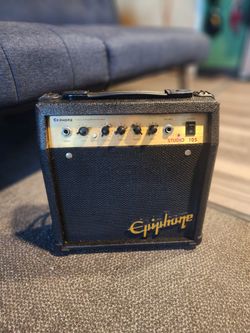 Epiphone Studio 10 Guitar Amp
