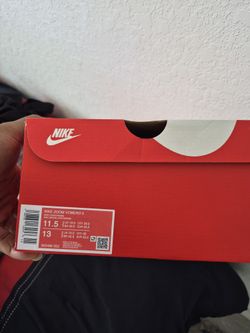 Brand New Nike Zoom Vomero 5
