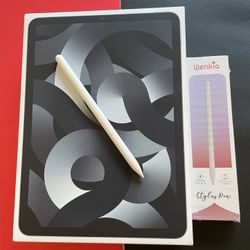 Apple iPad Air 5th Generation (M1 Chip) 64GB with Box, Pen And Keyboard 