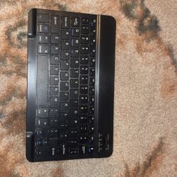 Thin Wireless Key Board And Mouse 