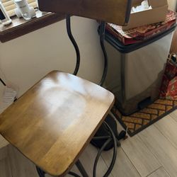 Kitchen Swivel Chairs