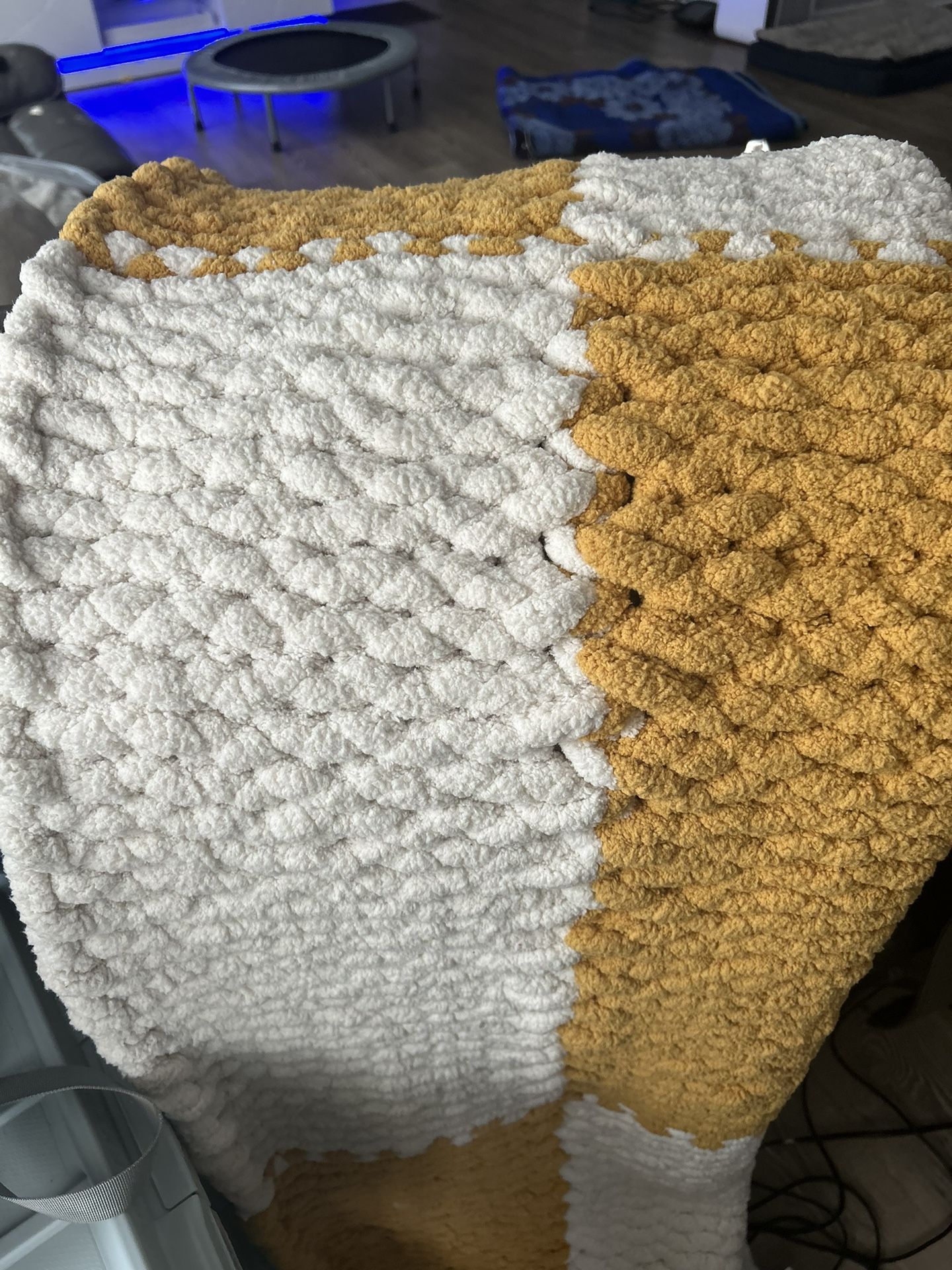 Chunky Knit Blankets 