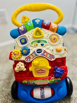 VTech Sit-to-Stand Stroll & Discover Activity Walker