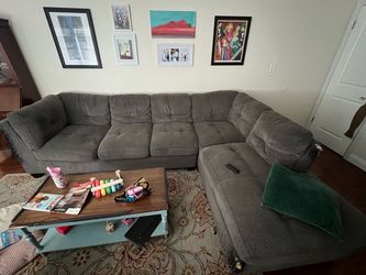 Sectional couch