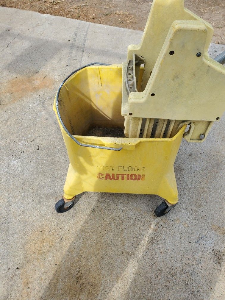 Mop Buckets And Ringer For Sale Gd Working Condition 