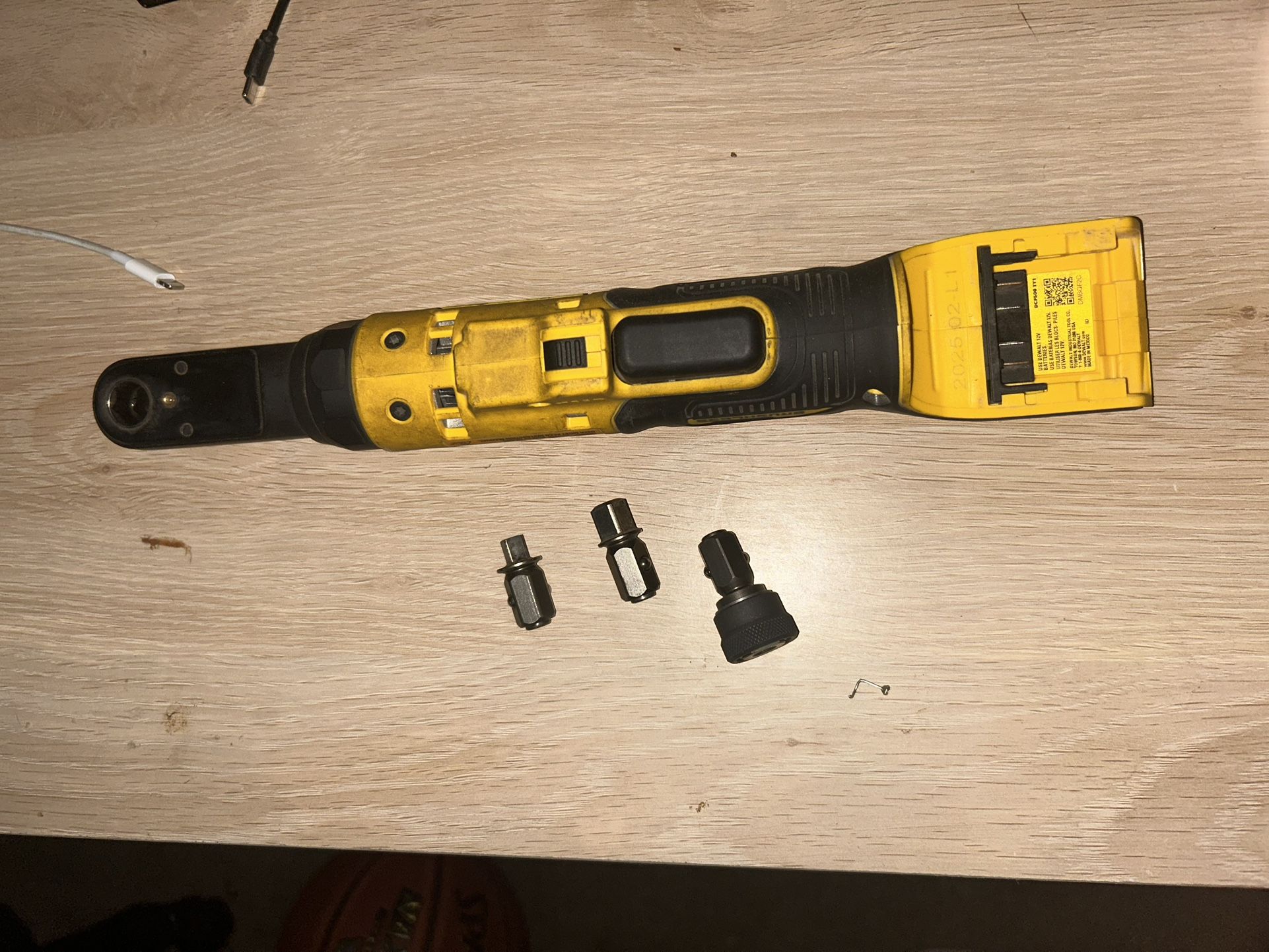 Dewalt 12V Max Brushless Cordless Ratchet Kit