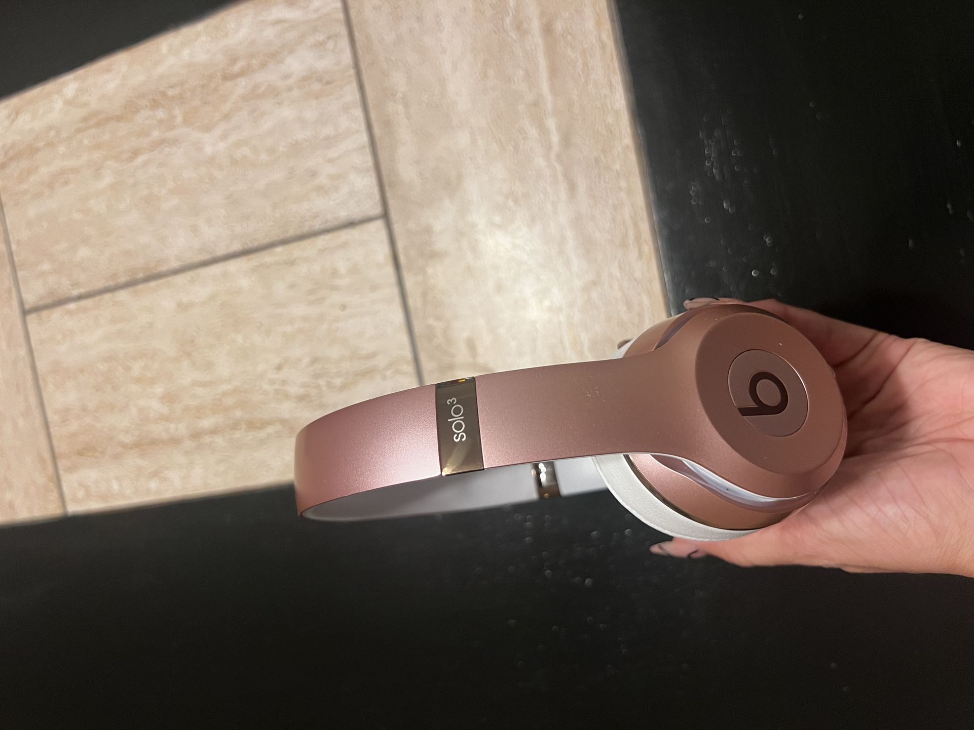 Beats Solo 3 Rose Gold