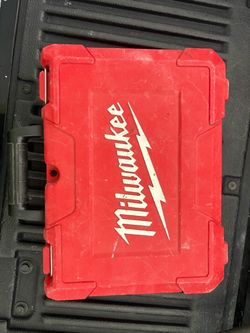 Milwaukee laser