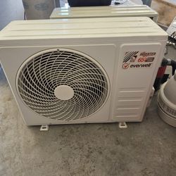 Everwell inverter 240000 BTU 24k mini split AC air conditioner (only 4 months old)