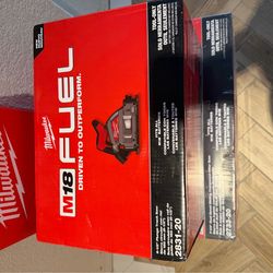 Milwaukee 6 1/2” plunge track saw 2831-20