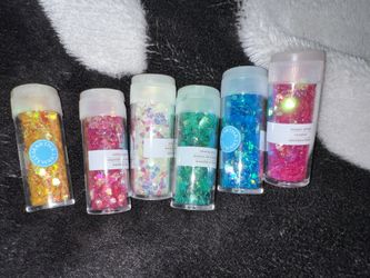 Colorful Holographic Hearts