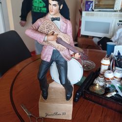 Collectible elvis presley liquor bottle