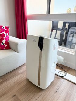 De’Longhi 3-in-1 Pinguino UV-Carelight Portable Air Conditioner
