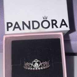 Pandora Princess Tiara Crown Ring