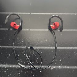 Powerbeats 3