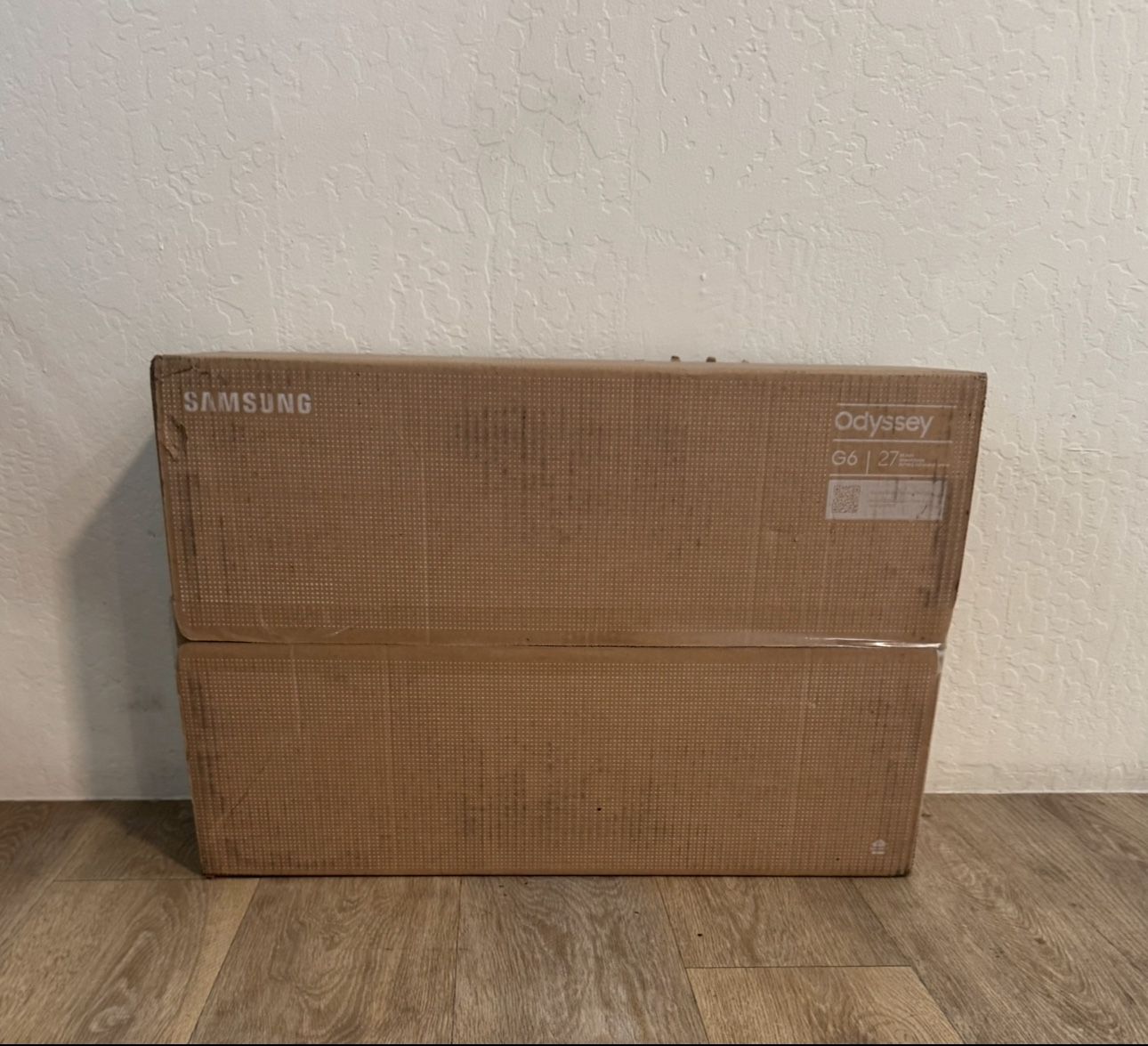 27” Samsung Odyssey G6 Gaming Monitor