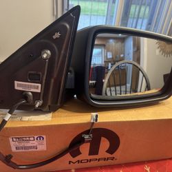 Genuine Mopar Dodge Ram Side View Mirror Part # (contact info removed)8AD