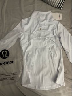 Lululemon Devine jacket small/2