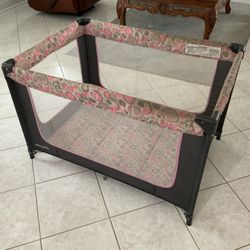 Playpen Baby Child Girl
