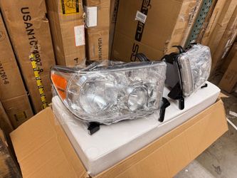 Chrome Clear Lens Headlights for 2007-2013 Toyota Tundra / 2008-2014 Sequoia Pair