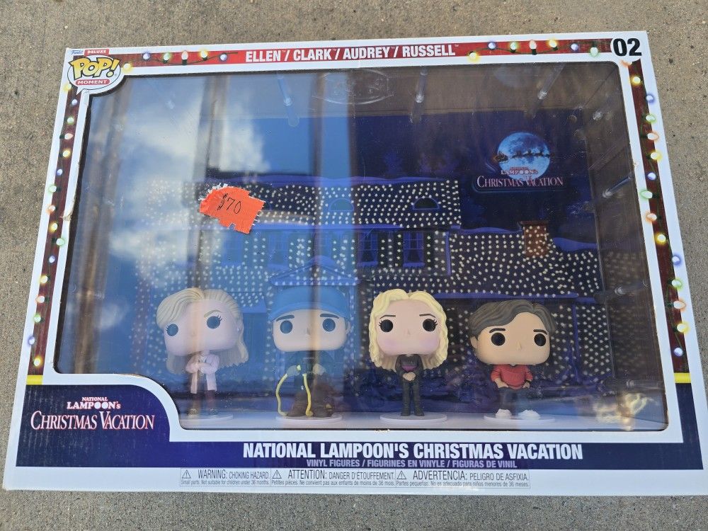 Funko Pop! Moment Deluxe: Christmas Vacation Vinyl Figures