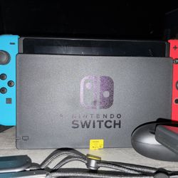 Nintendo Switch BUNDLE (HARDLY USED) Good Value 