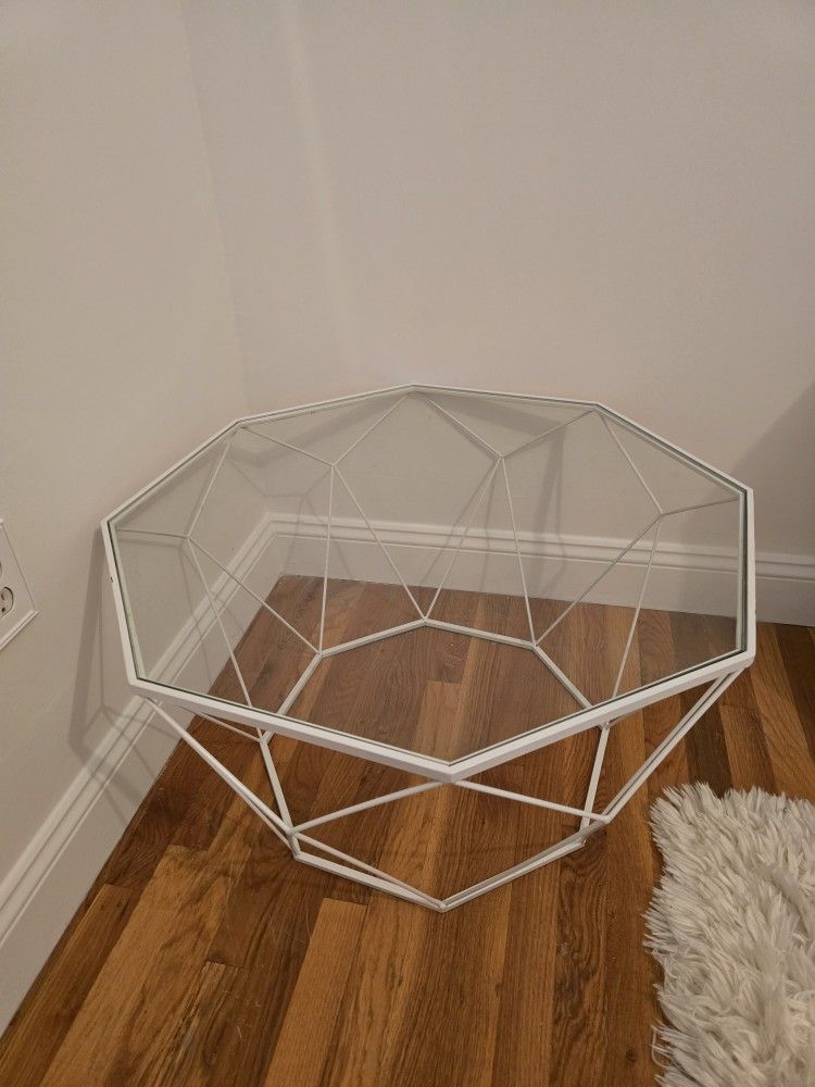 Coffee Table Glass DIAMOND SHAPE moving Sale