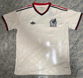 Soccer jerseys jersey 3x100$ 2 x 80$ 1 x 45$ Mexico and USA home and away local visitante Mundial 2026 World Cup USA Soccer jersey usa  🇺🇸 and Mexic
