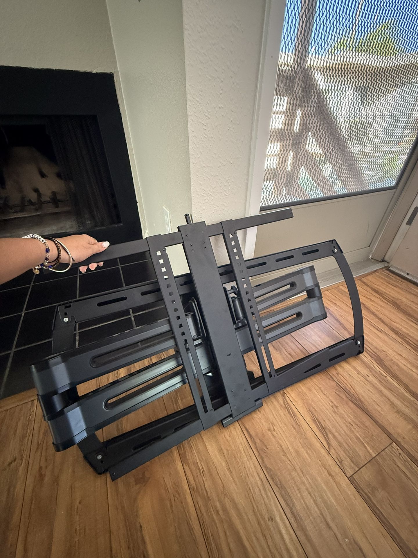 Tv Wall Mount