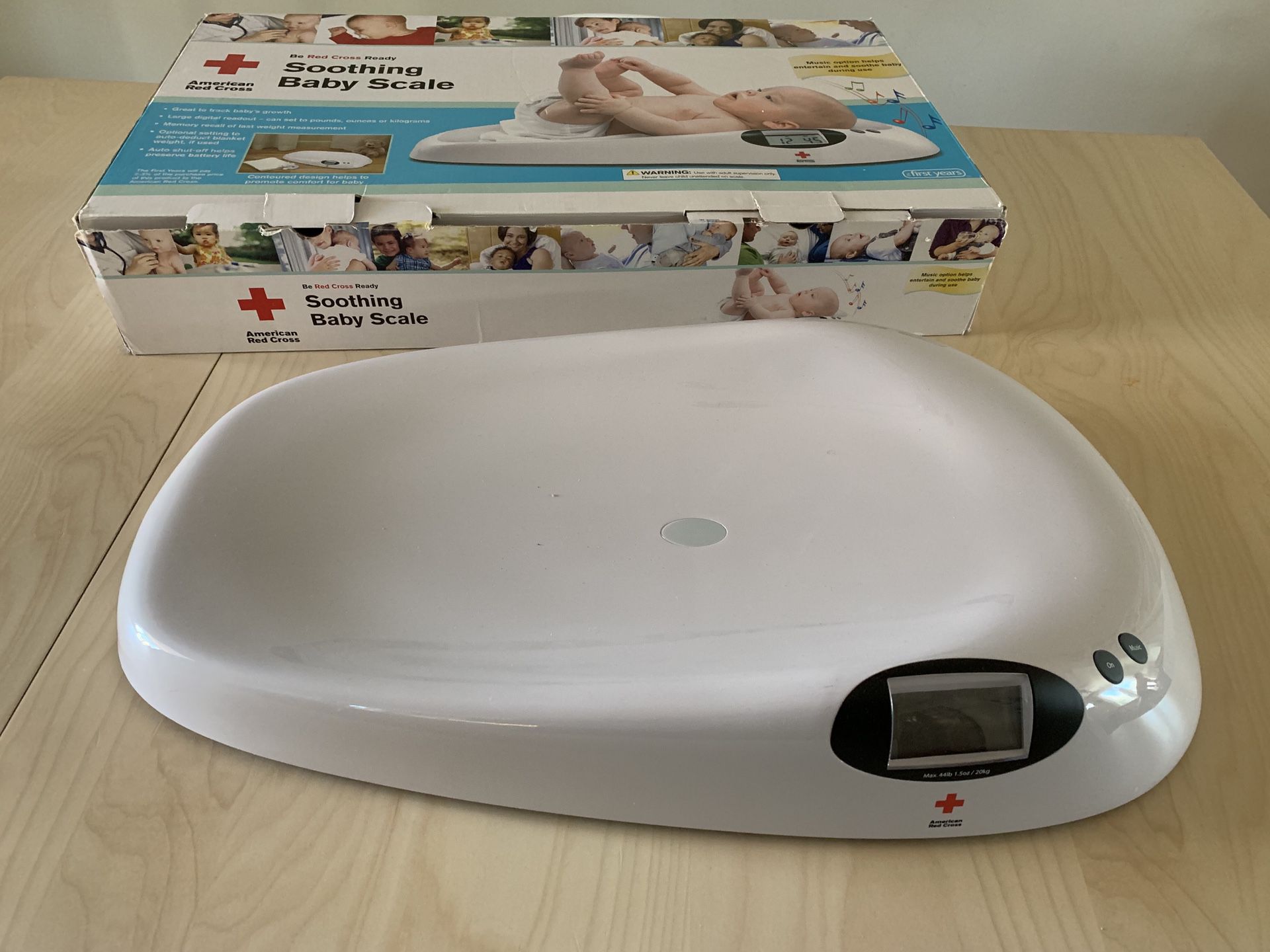 Baby scale (Red Cross)