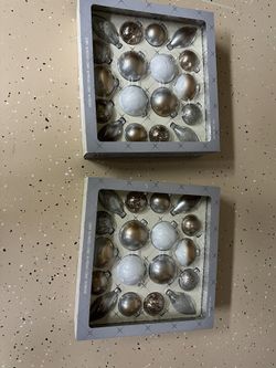 Christmas Tree Glass Ornaments Brand New