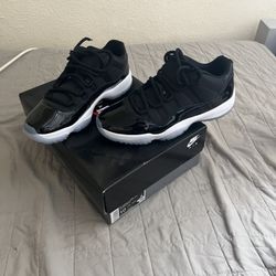 Air Jordan 11 Retro Low Space