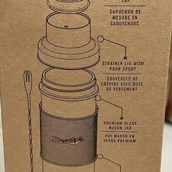 Mason Jar Cocktail Shaker Kit